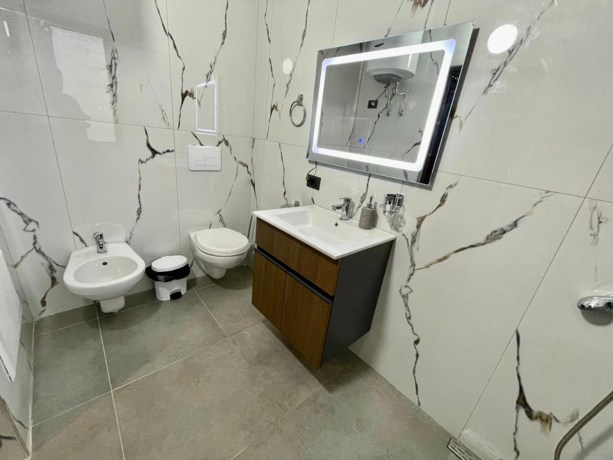Keon Superb Studio Apartament Tirana Exterior photo